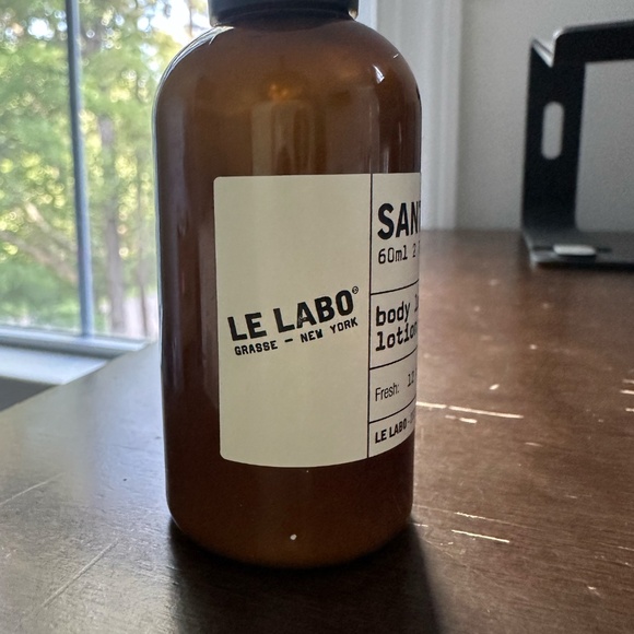Le Labo - Santal 33 Soap, Lotion & Shower Gels - Picture 5 of 9